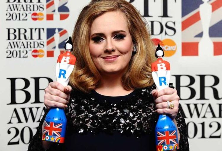 Adele-with-her-two-awards-in-the-press-room-at-the-2012-Brit-Awards-at-The-O2-Arena-London.jpg